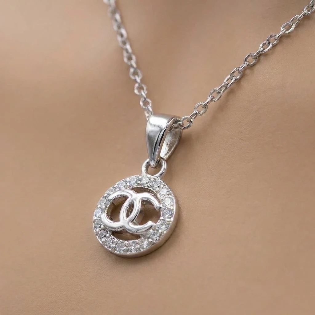 مدال نقره وارداتی زنانه 925 مدل Chanel نگین کاری شده